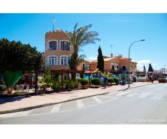 Chalet independiente de 3 dormitorios completamente reformado en la Florida, Orihuela costa