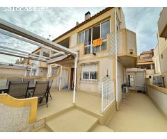 Oportunidad ! Duplex situado en los altos de Orihuela costa con 4 dormitorios ,3 baños, garaje subte