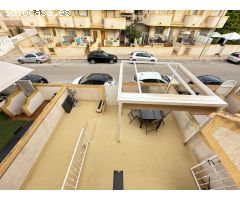 Oportunidad ! Duplex situado en los altos de Orihuela costa con 4 dormitorios ,3 baños, garaje subte