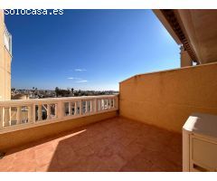Duplex adosado de 3 dormitorios y 2 baños en La Florida