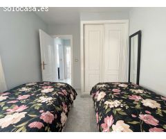 Apartamento en Planta alta de 2 dormitorios y solarium privado con vistas al Mar