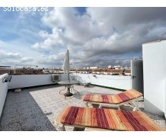 Apartamento en Planta alta de 2 dormitorios y solarium privado con vistas al Mar