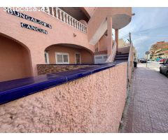 Precioso apartamento de 3 dormitorios y 1 baño cerca de la playa de la Mata.