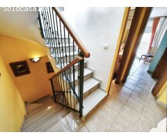 Precioso dúplex de 2 dormitorios y 1 baño y 1 aseo en Gran Alacant