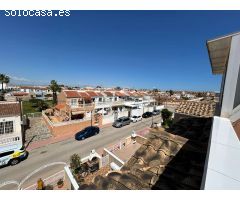 Encantadora casa adosada de 2 dormitorios en Las Mimosas, Orihuela Costa