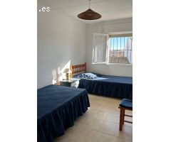 Perfecto bungalow con dos terrazas y piscina en Orihuela-Costa