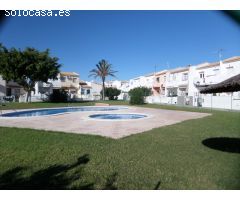 Perfecto bungalow con dos terrazas y piscina en Orihuela-Costa