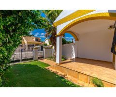 Duplex de 3 dormitorios , 2 baños a 1km de la playa en la Torre de la Horadada