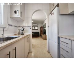 Preciosa villa con 2 dormitorios y 2 baños.