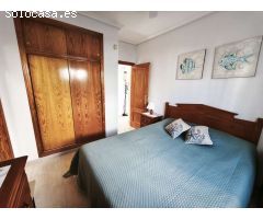 Preciosa villa con 2 dormitorios y 2 baños.