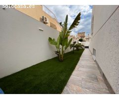 Precioso Chalet independiente de 3 dormitorios orientado al Sur con piscina privada