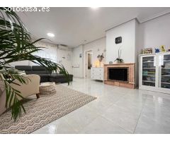 Precioso Chalet independiente de 3 dormitorios orientado al Sur con piscina privada