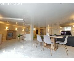 Precioso Chalet independiente de 3 dormitorios orientado al Sur con piscina privada