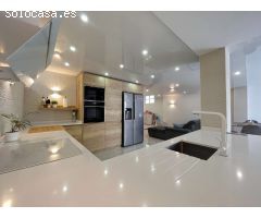 Precioso Chalet independiente de 3 dormitorios orientado al Sur con piscina privada