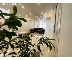 Precioso Chalet independiente de 3 dormitorios orientado al Sur con piscina privada