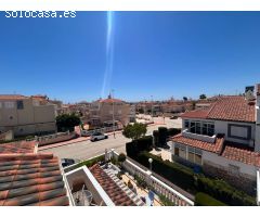 Precioso apartamento con vistas al mar en Zeniamar 3