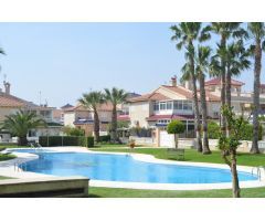 Precioso apartamento con vistas al mar en Zeniamar 3