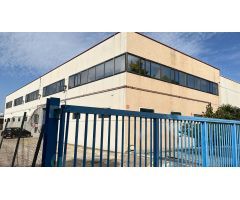 Nave en Venta en Santes Creus, Tarragona