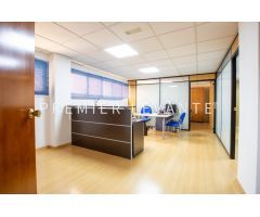 Oficina en venta en Av. Maisonnave, 176 m2.