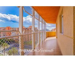 Exclusivo Ático Dúplex en Alicante - Ideal para Familias
