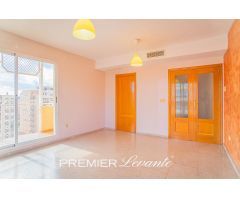 Exclusivo Ático Dúplex en Alicante - Ideal para Familias