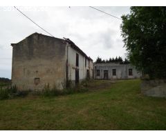 Casa y cuadras para restaurar en Finca de 114.919 m2