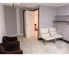 Local en venta o alquiler en la zona de Gros