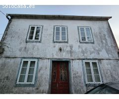 Chalet en Venta en Villamateo, La Coruña