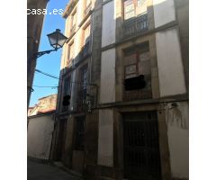 Chalet en Venta en Santiago de Compostela, La Coruña