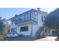 Chalet en Venta en Vila de Cruces, Pontevedra