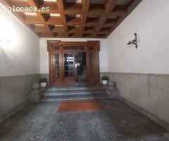 Piso en Alquiler en Santiago de Compostela, La Coruña