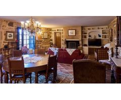 Chalet en Venta en Villamateo, La Coruña