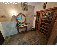 Chalet en Venta en Santiago de Compostela, La Coruña