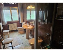 Chalet en Venta en Santiago de Compostela, La Coruña