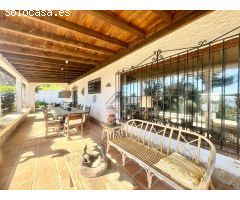Paraíso con terreno y piscina en Torremolinos