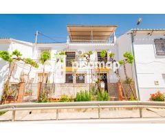 FABULOSA CASA EN VILLANUEVA DE ALGAIDAS