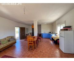 Estupenda finca con casa