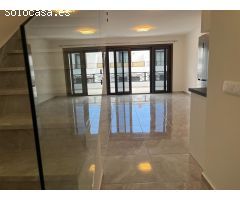 Dúplex en Venta en Costa del Silencio, Santa Cruz de Tenerife