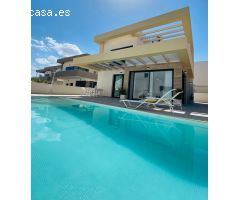 Chalet en Venta en Los Montesinos, Alicante