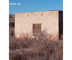 ECONÓMICO TERRENO CON VISTAS DESPEJADAS PARA SUS RATOS DE OCIO