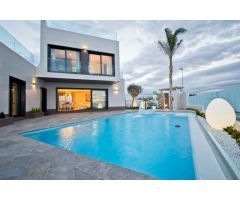 Villa de Lujo en Venta en Orihuela Costa, Alicante