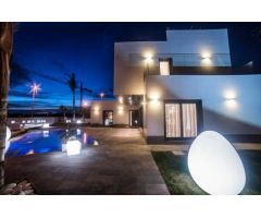 Villa de Lujo en Venta en Orihuela Costa, Alicante
