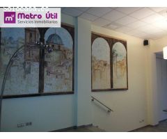 ALQUILER  MAGNIFICO LOCAL DE 200 M2 o sólo 100 m2 EN ZONA DE MUCHO PASAJE