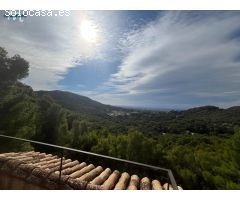 Chalet independiente en Urb. Monteamor