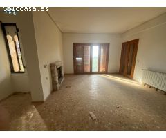 Chalet independiente en Urb. Monteamor