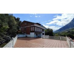CASA INDEPENDIENTE CON TERRENO EN RAMALES DE LA VICTORIA (CANTABRIA)