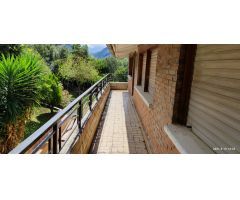 CASA INDEPENDIENTE CON TERRENO EN RAMALES DE LA VICTORIA (CANTABRIA)