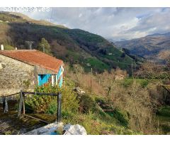 CASA DE PIEDRA EN BUSTABLADO-ARREDONDO (CANTABRIA)