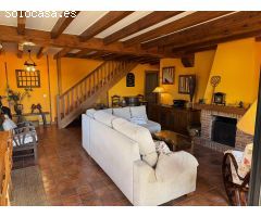 CHALET PAREADO CON JARDIN EN TRASIERRA - RUILOBA