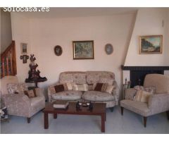 ¡¡ SE VENDE ESTUPENDO CHALET MUY APMLIO Y LUMINISO, EN SANTA POLA NO DUDES EN LLAMARNOS !!